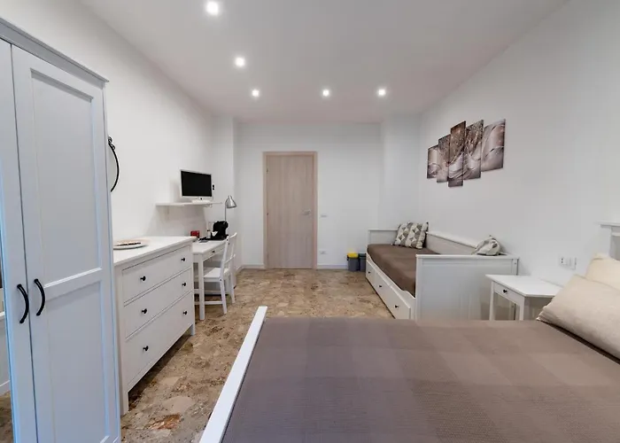 Casa Rosa Beige E Blu * Rom
