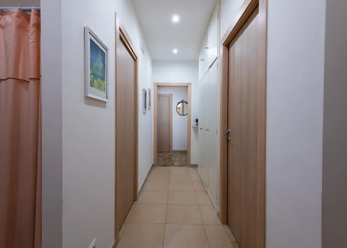 Casa Rosa Beige E Blu